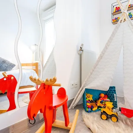 Family Travel Paris 3 Bussy-Saint-Georges